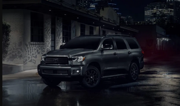 Toyota sequoia 2023 салон